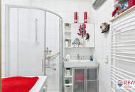 GROSSE GEPFLEGTE WOHNUNG MIT LIFT