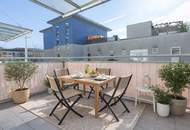 Rooftop-Oase mit Rundumblick: Schöne 4-Zimmer-Wohnung mit 96 m2 Sonnenterrasse und Whirlpool