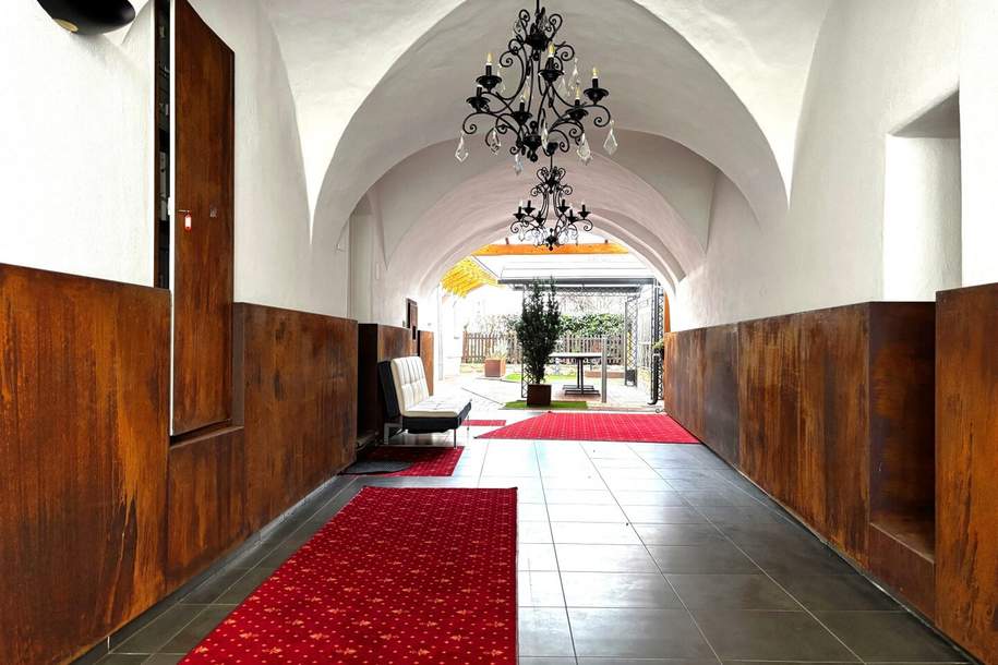 Historisches, saniertes Altstadthaus mit Innenhof in zentraler ruhigen Lage, Haus-kauf, 625.000,€, 8490 Südoststeiermark