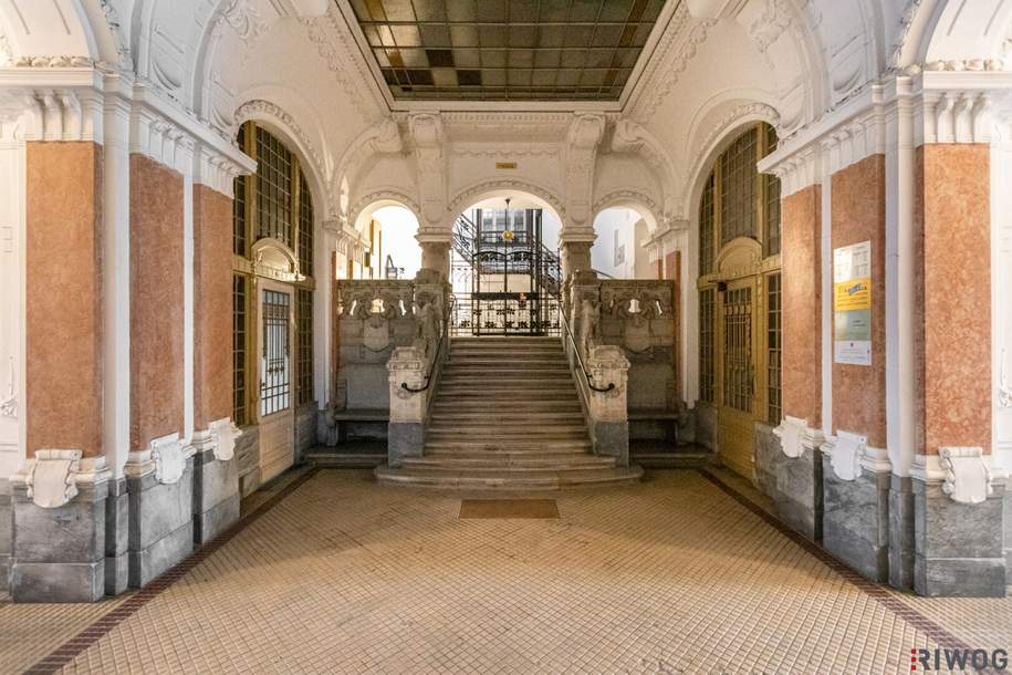 Komplett hofseitg ausgerichtete Stilaltbauwohnung im Jugendstiljuwel Schottenfelder Hof | Blick in den grünen Innenhof | Ideal auch zur WG-Nutzung, Wohnung-kauf, 595.000,€, 1070 Wien 7., Neubau