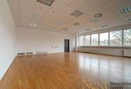 Klimatisiert! Zentrale Büro-/Schulungs-/Therapiefläche mit ausreichend Parkplätzen in Linz zu vermieten!