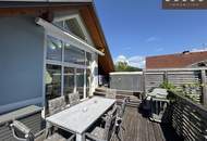 | EXKLUSIVE & STILVOLLE DACHGESCHOSSWOHNUNG | 1. OG | LICHTDURCHFLUTET | MODERNE & HOCHWERTIGE AUSSTATTUNG | TERRASSE | GARTENNUTZUNG | IDYLLISCHE LAGE | SEHR GUTE ANBINDUNG ZUR A2