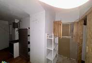 Souterrainlokal, branchenfrei, mit Büro im Hochparterre
