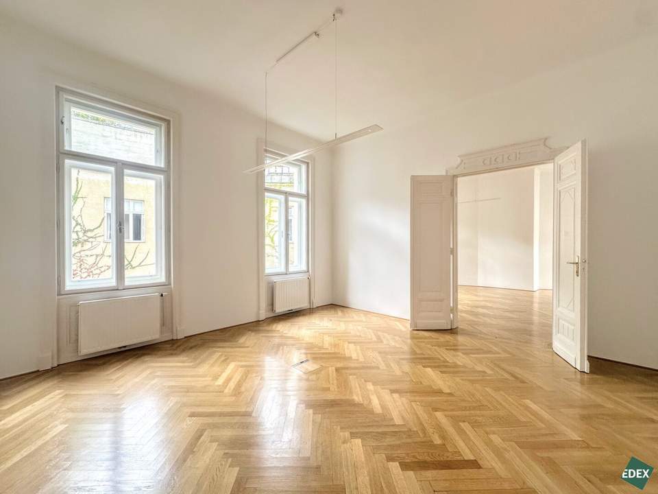 Repräsentatives Altbaubüro in 1010