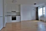 DACHGESCHOSS - HELLES 3 ZIMMER APARTMENT MIT BALKON