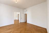 Zentral begehbare 4 Zimmer Altbauwohnung - Erstbezug nach Sanierung im Alsergrund