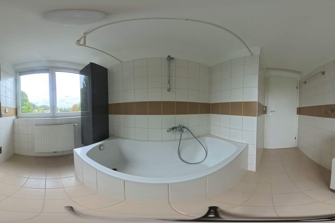 "Im Zentrum von Hinterbrühl!"