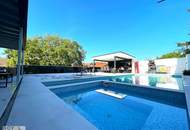 Exklusives Neubauprojekt: Drei Luxuriöse Villen mit Pool und Garten