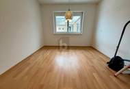 FAMILIENTRAUM IM NEUBAU MIT GROSSER DACHTERRASSE &amp; 2 TIEFGARAGEN