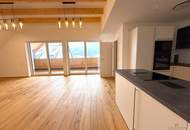 Traumhaftes Penthouse in komplett saniertem Altbau