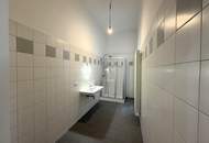 Großzügige 2-Zimmer-Altbauwohnung mit ca. 95 m² - UNBEFRISTET // Spacious 2-Room Period Apartment of approx. 95 m² - UNLIMITED RENT //