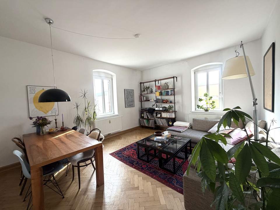 Schöne, großzügige 3-Zimmer-Wohnung mit Baurecht