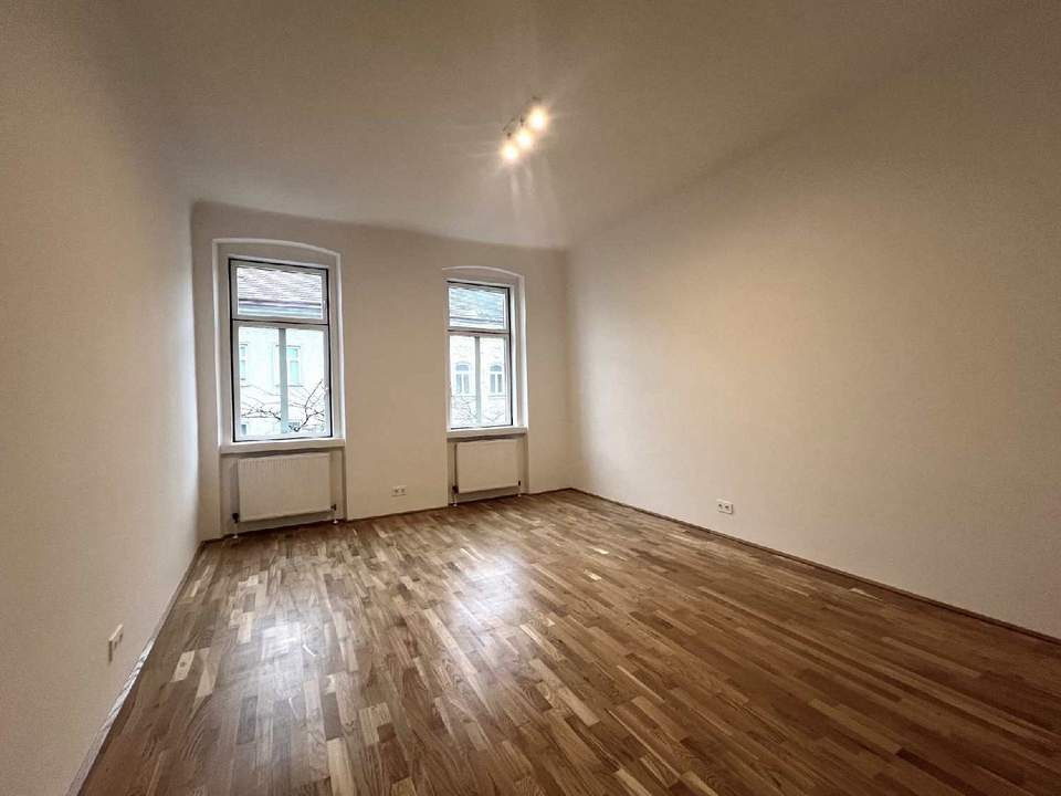 Klassische 2-Zimmer Altbau Wohnung am Meiselmarkt