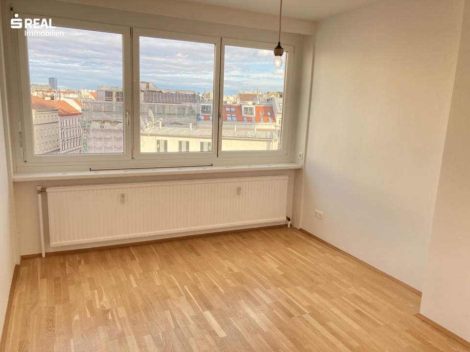 helle 1,5 Zimmer-Wohnung mit Fernblick in Toplage