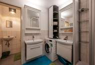 ++NEU++ perfekt geschnittene 2-Zimmer Altbauwohnung, wunderschöner Stilaltbau!