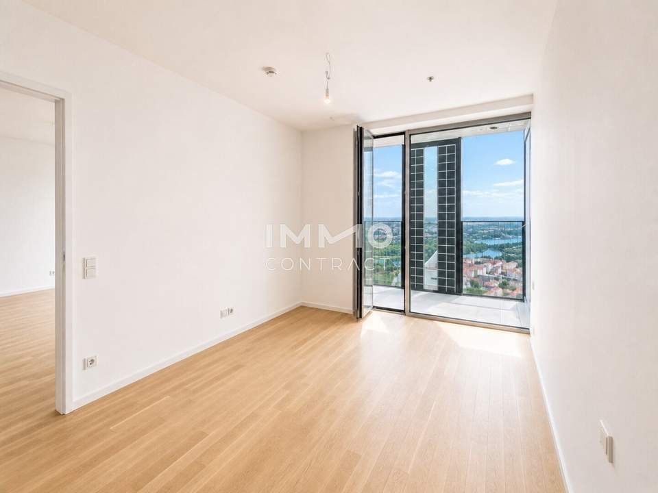 DC2 Tower: 43. Etage - Erstbezug mit 14m2 Loggia – Stilvolle 2-Zimmer-Wohnung