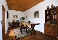 HISTORISCHES FLAIR &amp; VIEL PLATZ! Großzügige 3-Zimmerwohnung Top-3!