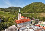 Luxus-Dachgeschoss 186,02 m² mit Terrasse, Designer-Inselküche & Spa-Bad – Weinbergblick + Poolnutzung - Voll möbliert