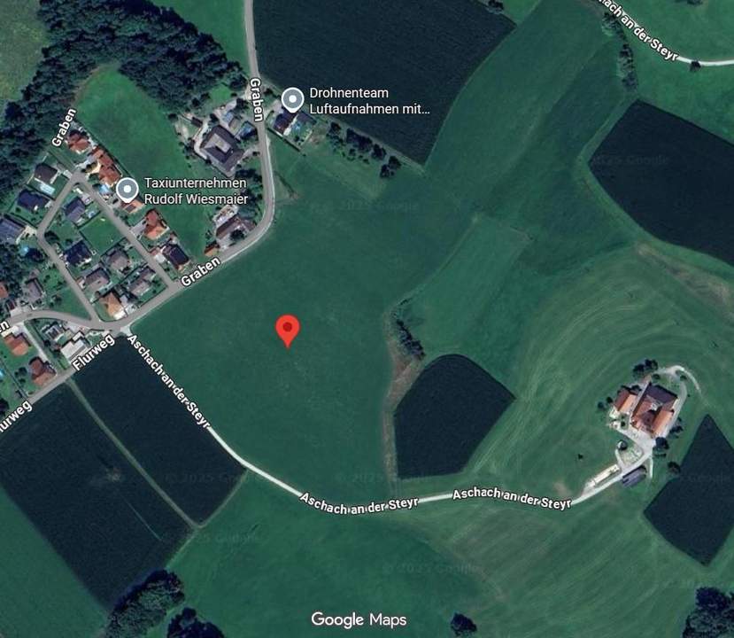 Landwirtschaftsgrund neben Siedlungsgebiet! Derzeit biobewirtschaftet!
