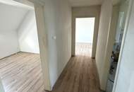 Wohnhaus mit viel Potential, Garten & Pool in Wels-Maxlheid