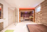 Luxuriöse Familienvilla mit Weinkeller, Fitness & Atrium in ruhiger Toplage