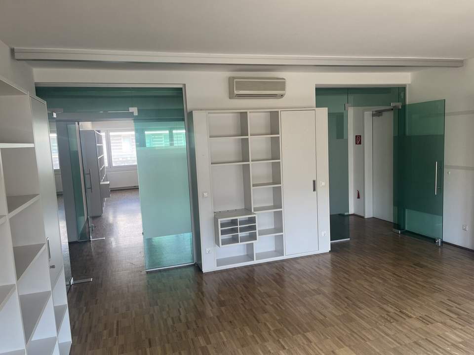 leerstehendes Büro mit erstklassiger Anbindung an U1 & Hauptbahnhof