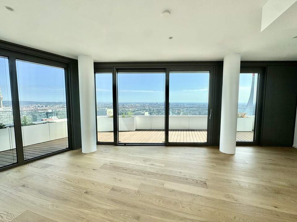 DANUBEFLATS. 40 Etage inkl. 30m2 Balkon - The one and only: Einmalig inkl. Wellness and Swimming Pool