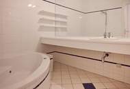 Dachgarten-Wohnung auf 160m² in Wohnstraße