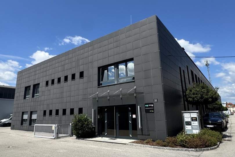 2 attraktive Büroflächen erweiterbar > Lager-/Bürofläche mit ca. 153 m², Gewerbeobjekt-miete, 5.316,00,€, 4050 Linz-Land