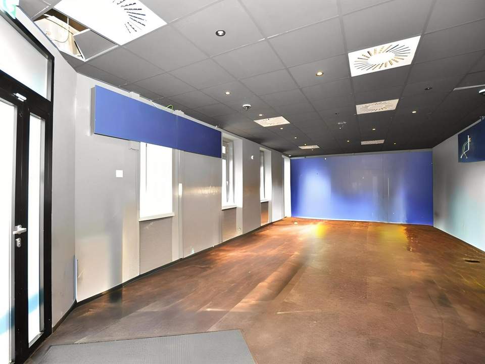 Geschäftslokal mit durchdachtem Grundriss & zwei Eingängen – flexibel nutzbar in guter Lage!