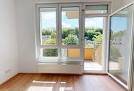 Süd-west-seitige Drei-Zimmer-Wohnung mit zwei Balkonen nahe Wienerwald