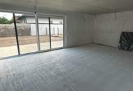 Energieeffiziente Doppelhaushälfte inkl. Photovoltaikanlage und Luftwärmepumpe – Haus links