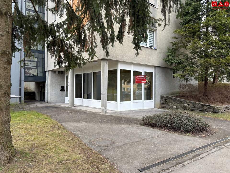 NEU (maßgeschneidert) sanierte Geschäfts-/Büro-/Ordinationsfläche mit XL-Schaufenstern - 1A Preis-/Leistung, direkt neben dem (Vital-)Zentrum Muldenstraße!