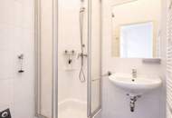 Reinkommen. Wohlfühlen. Zuhause sein. Ein Altbau, der sofort passt. Jetzt einziehen!