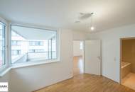 Abendsonne auf der Loggia genießen! Hochwertige 2 Zi.-Neubauwohnung ab 1.9.25 verfügbar!!