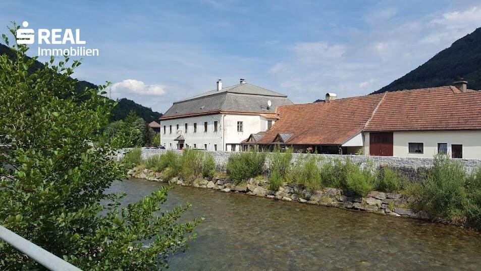 Gemischt nutzbares Objekt, bestehend aus Gasthof und Wohnung