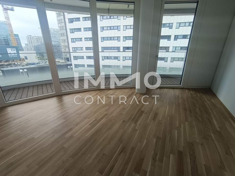 New and unique! 3-rooms with large balcony