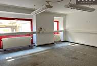 + + + NÄHE MATZLEINSDORFERPLATZ + + + unsanierte EG-Fläche für 3 Jahre mit Straßenzugang + + +