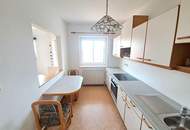 Helle Eigentumswohnung mit Balkon u. Tiefgaragenstellplatz - Lift vorhanden!