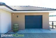 Exklusiver Bungalow mit Pool, Garage & Top-Ausstattung