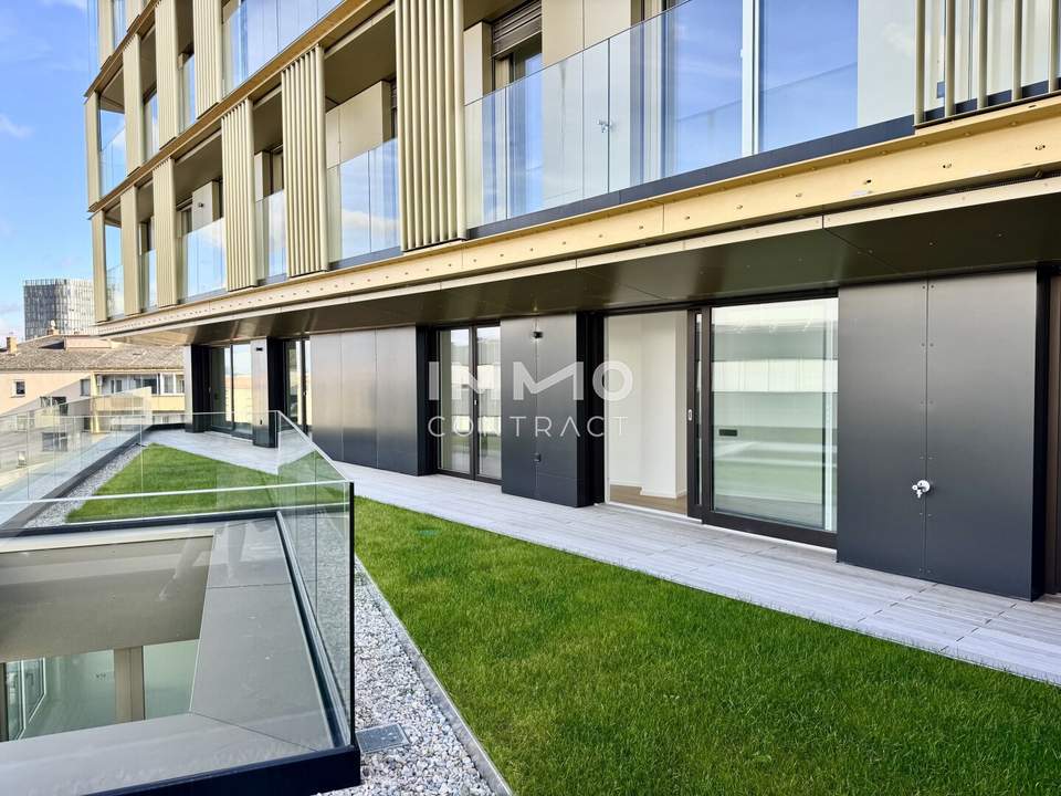 Die wohl geilste Wohnung der Stadt: 8. Stock mit Garten und Terrasse - Provisionsfrei direkt am Hauptbahnhof