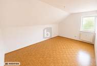 GROSSZÜGIGE WOHNUNG MIT SONNIGEM BALKON UND VIEL PLATZ