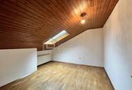 DER IDEALE START – Wohnen Sie gemütlich mitten im Ort