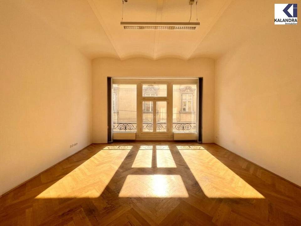 360 TOUR // GENERALSANIERTE ALTBAUWOHNUNG