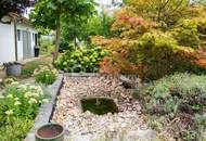 Charmantes Einfamilienhaus mit wunderschön angelegtem Garten