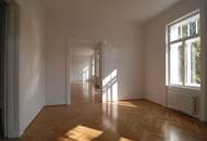 Provisionsfrei: Stilvoll sanierte 6-Zimmer-Altbauwohnung mit ca. 200 m² im Hietzinger Cottage