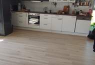 Sonnenverwöhnter Garten trifft ländlichen Charme