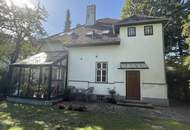 Historische Jahrhundertwende-Villa in Mauer - Charme, Gartenparadies und Potenzial in Top Lage