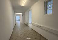 Büro nahe Regierungsviertel inkl. 10 Parkplätzen