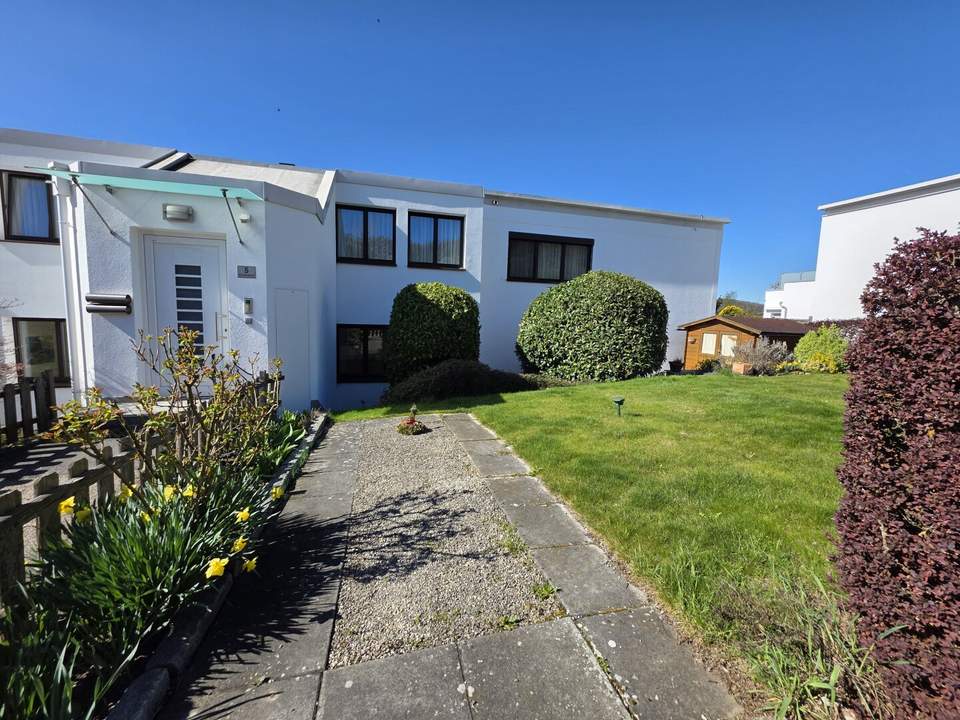 Charmante ETW im Landhausstil mit Garten, großer Terrasse und Naturblick